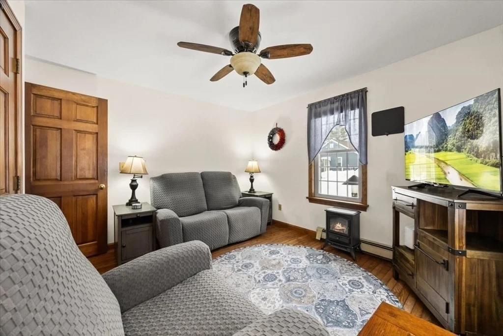 Photo of 47 Caroline Drive