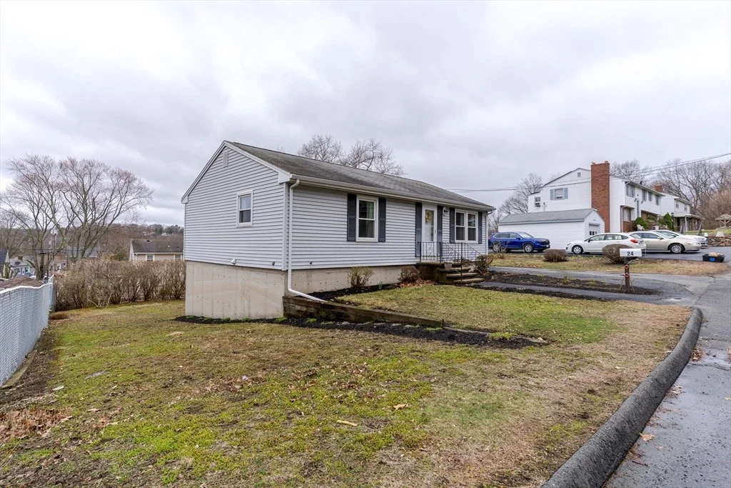 Photo of 24 Hanson Rd