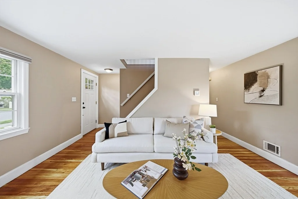 Photo of 28 Myopia Rd