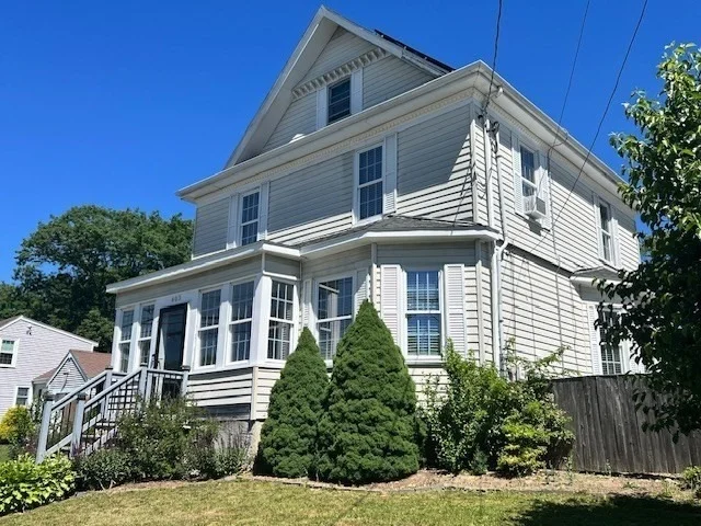 Photo of 603 Temple