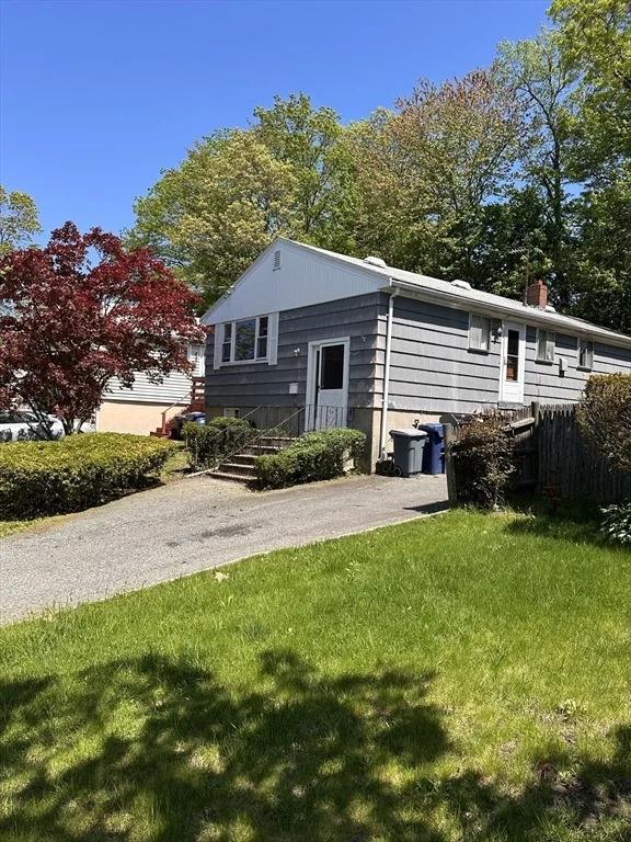 Photo of 90 Thompson Street