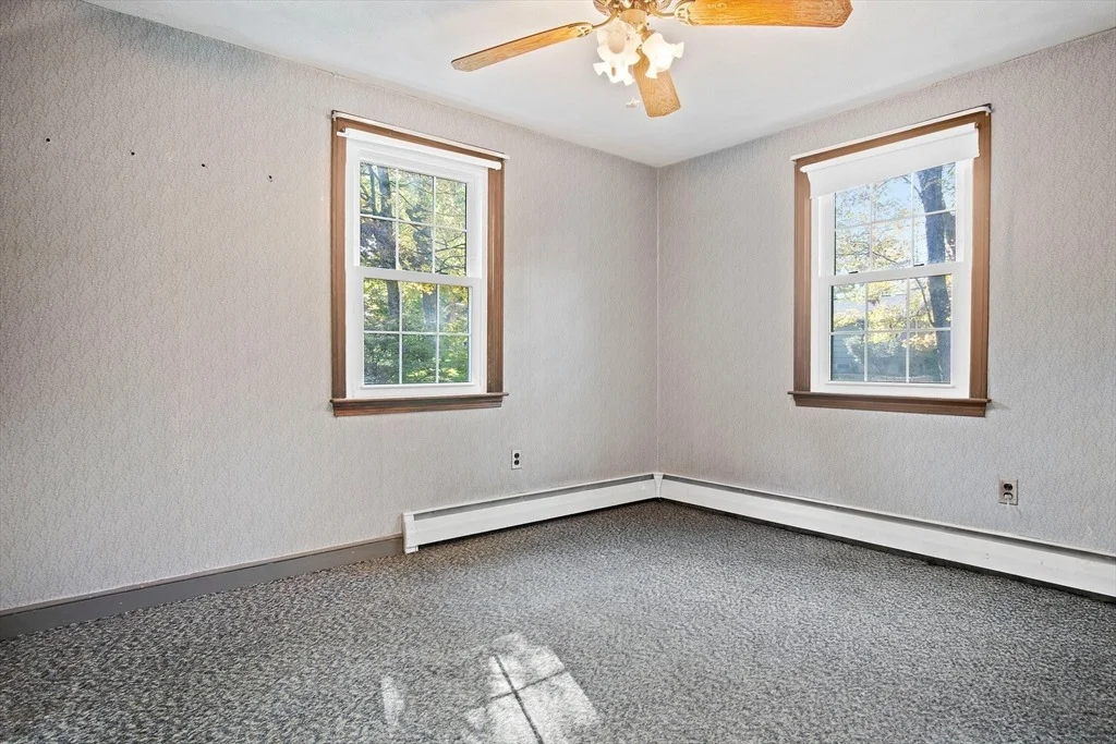 Photo of 695 Pearl St