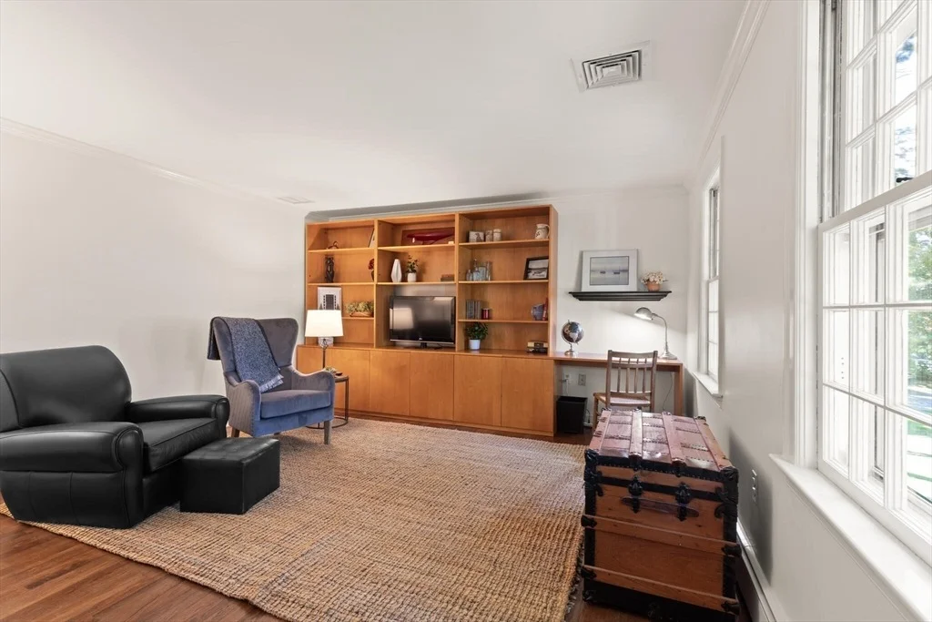 Photo of 10 Hammond Cir