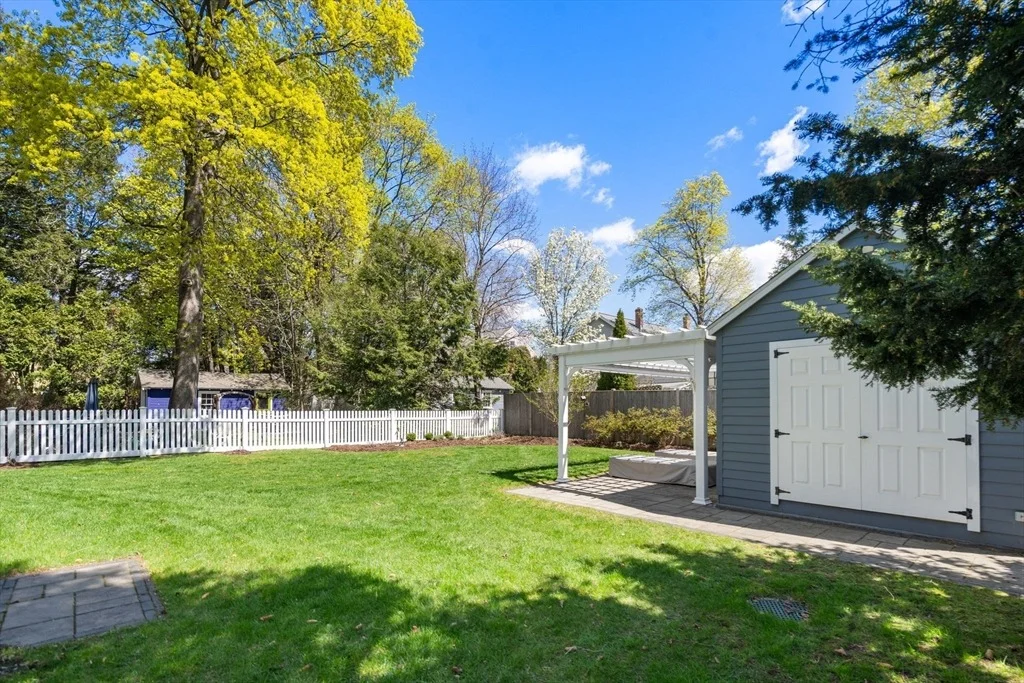 Photo of 11 Fairlawn St