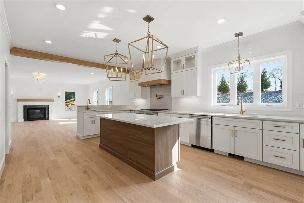 Photo of 16 Couture Way