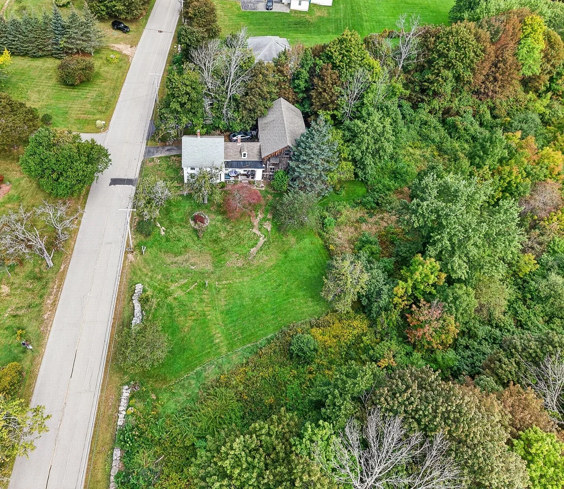 Photo of 260 Pleasant St