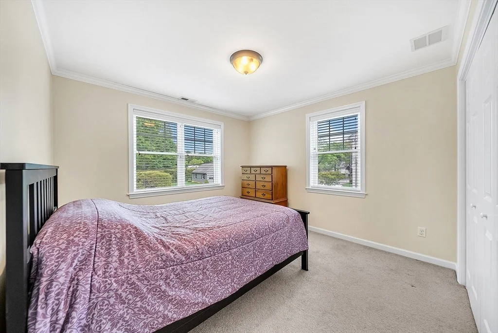 Photo of 17 Russell Rd