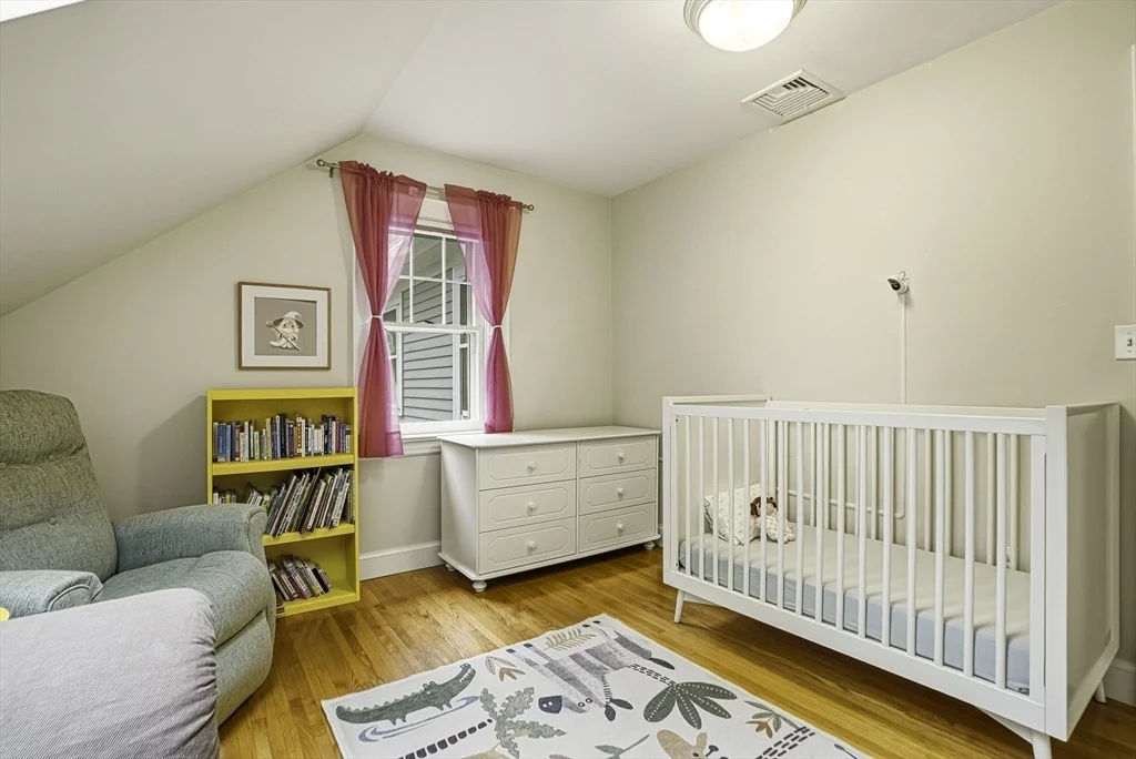 Photo of 26 Leach Ln