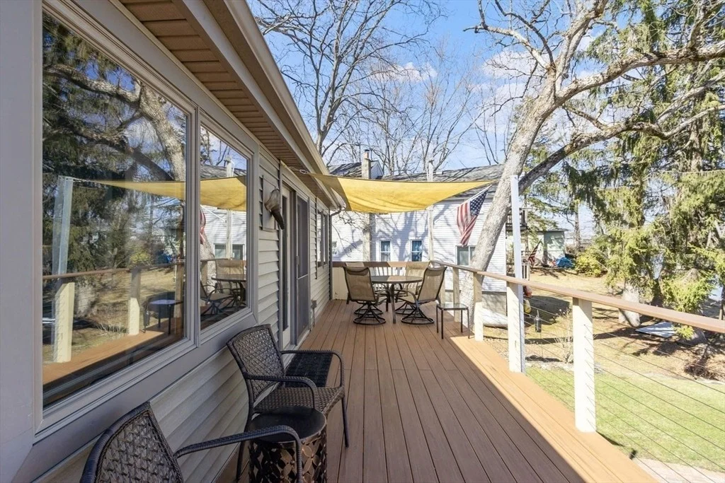 Photo of 469 Lake Ave
