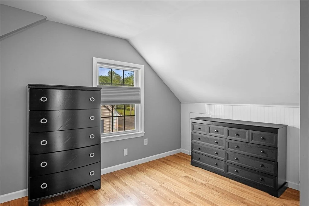 Photo of 24 Shortell Ave