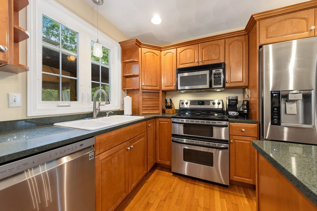 Photo of 115 Cathedral Drive