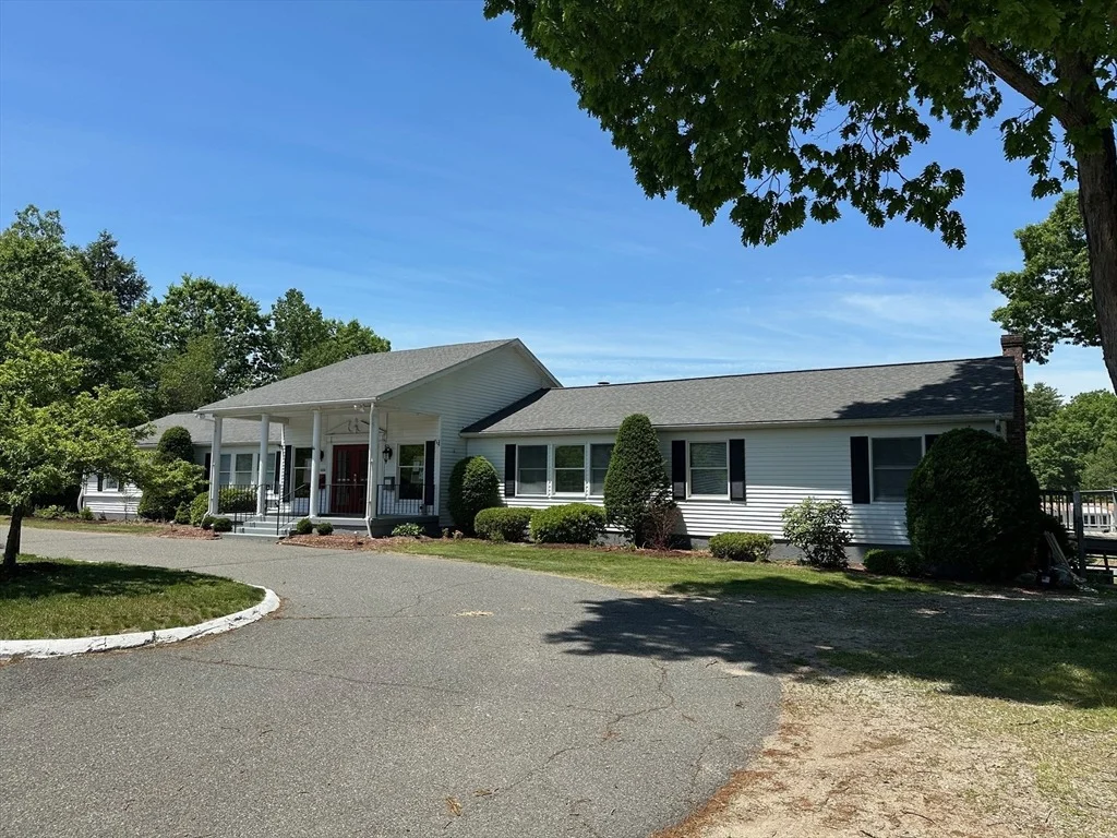 Photo of 30 Earl Dr.