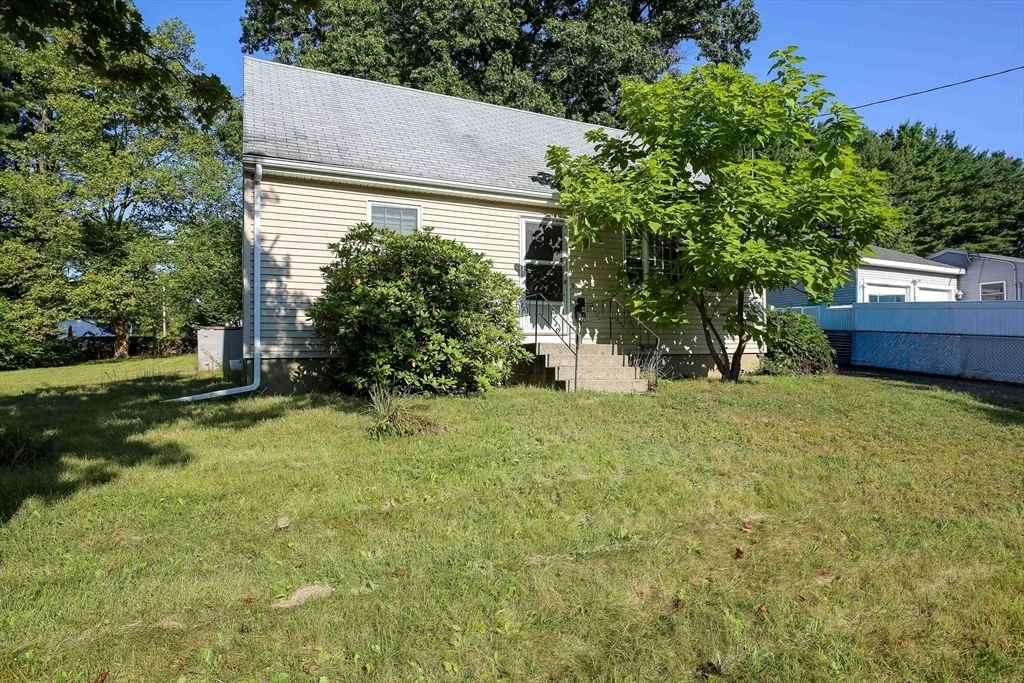 Photo of 4 Stratton Dr