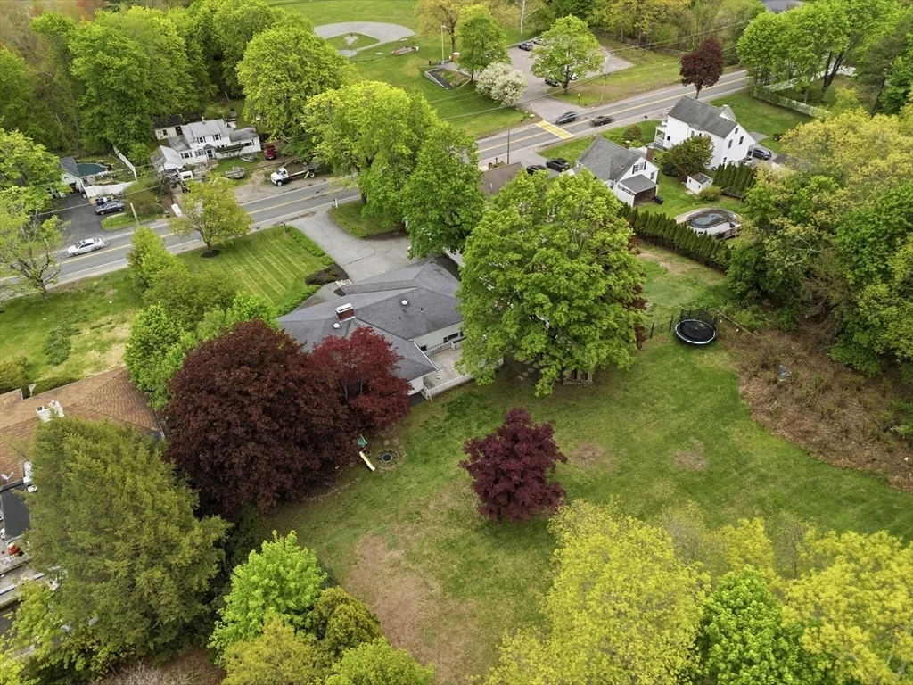 Photo of 1310 Mammoth Rd