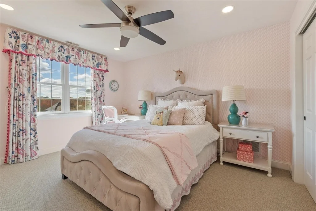Photo of 140 Barteau Lane