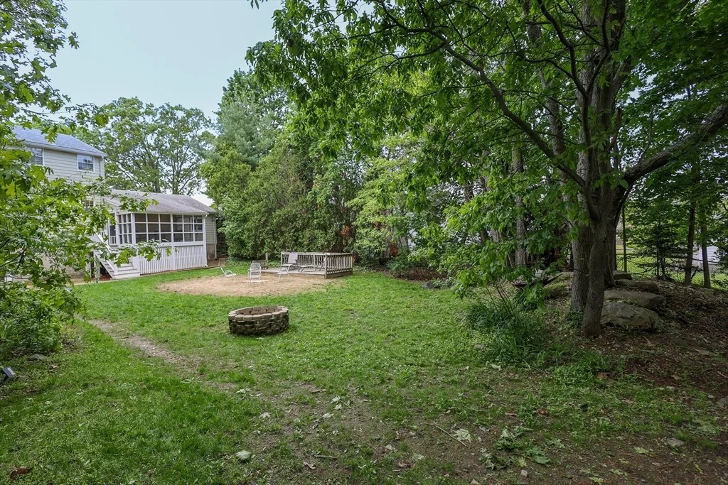 Photo of 10 Emile Circle