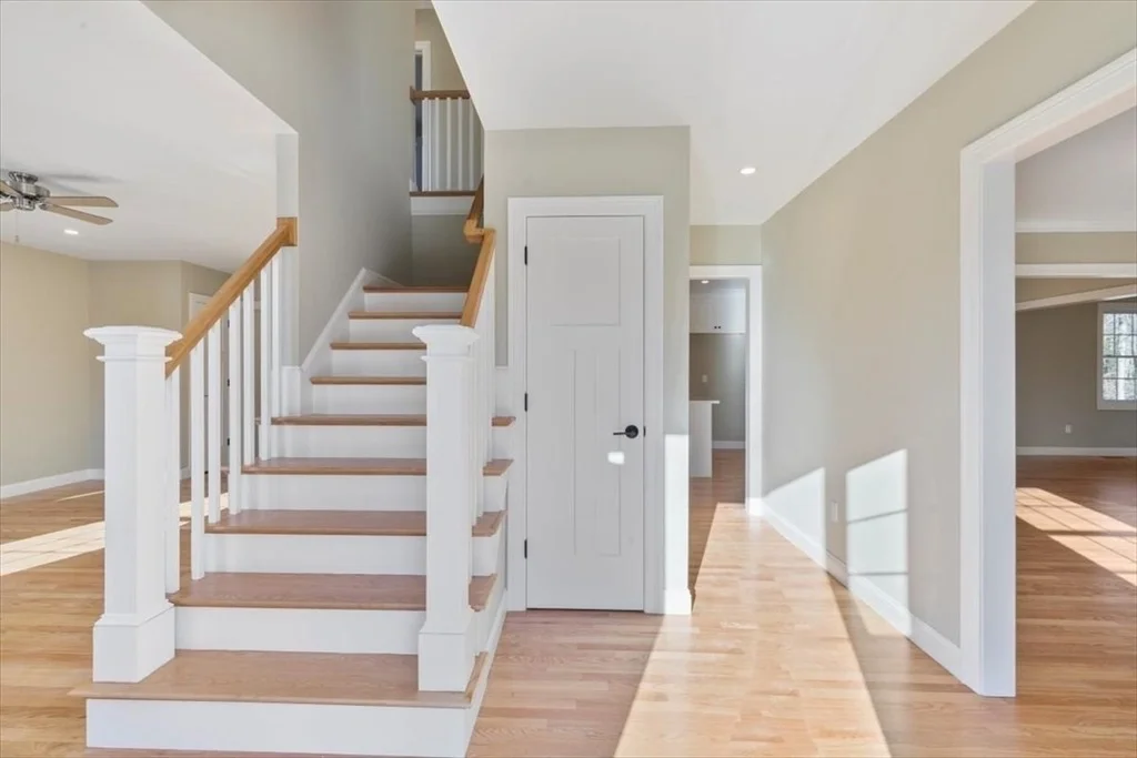 Photo of 799 Lowell Street