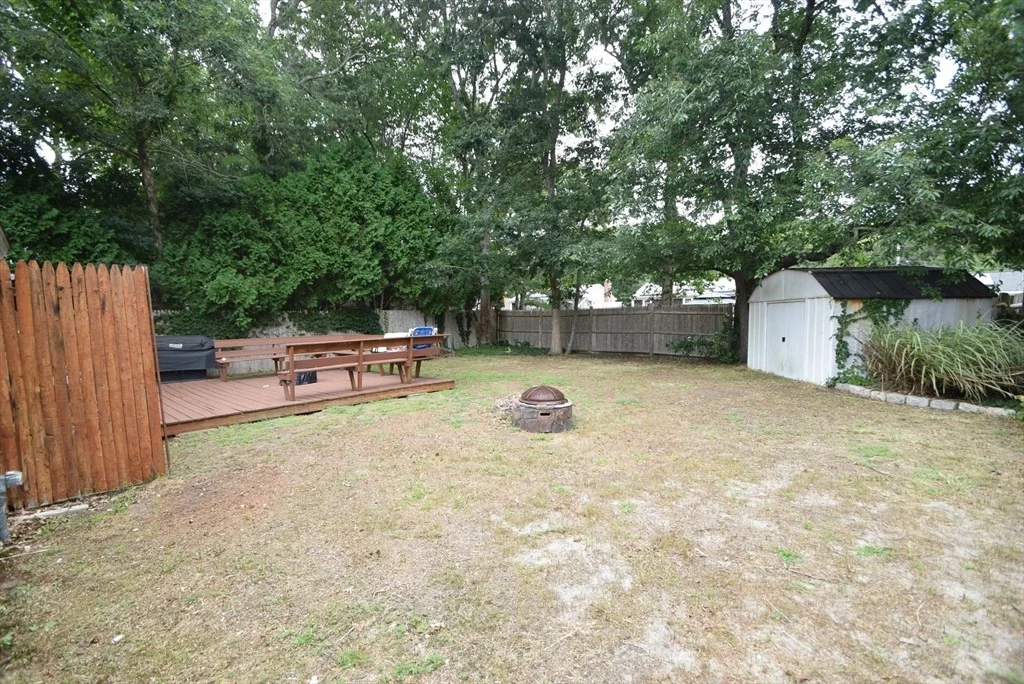 Photo of 16 Circuit Rd E