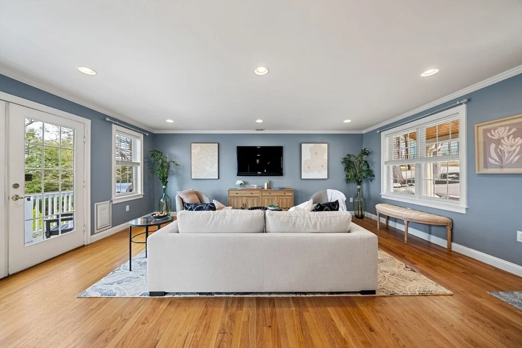 Photo of 166 Hillcrest Road