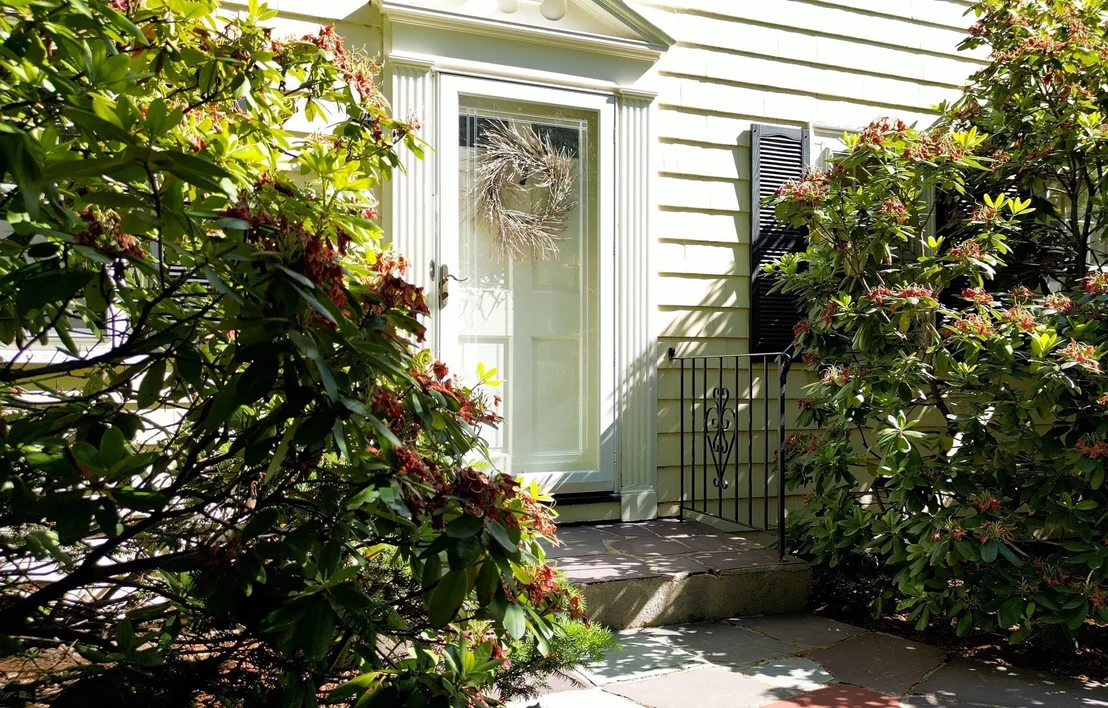 Photo of 390 Marsh St