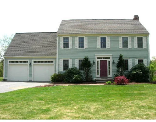Photo of 38 Whitcomb Rd