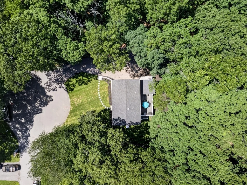 Photo of 21 Arrowhead Rd