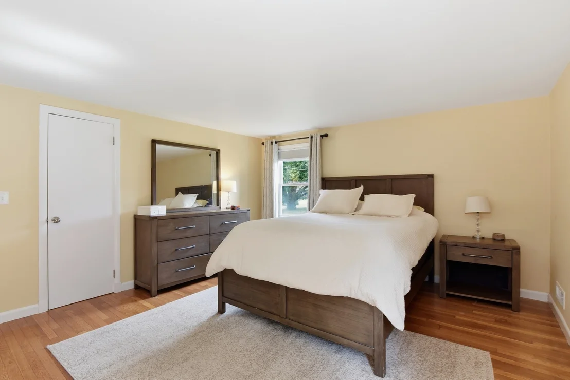 Photo of 71 Norlen Park