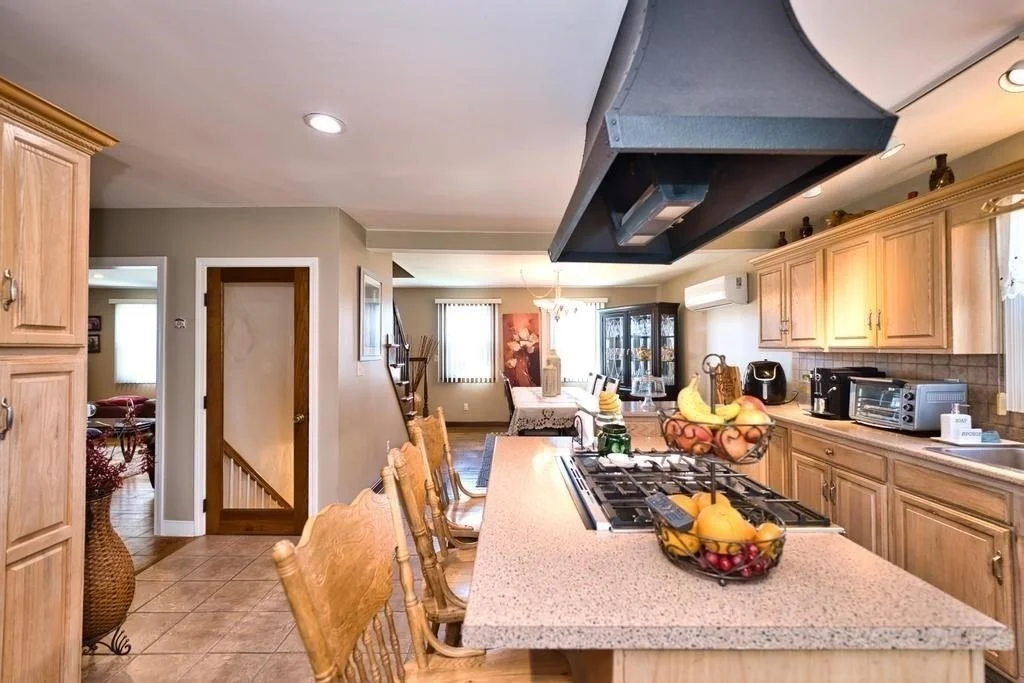 Photo of 70 River Road