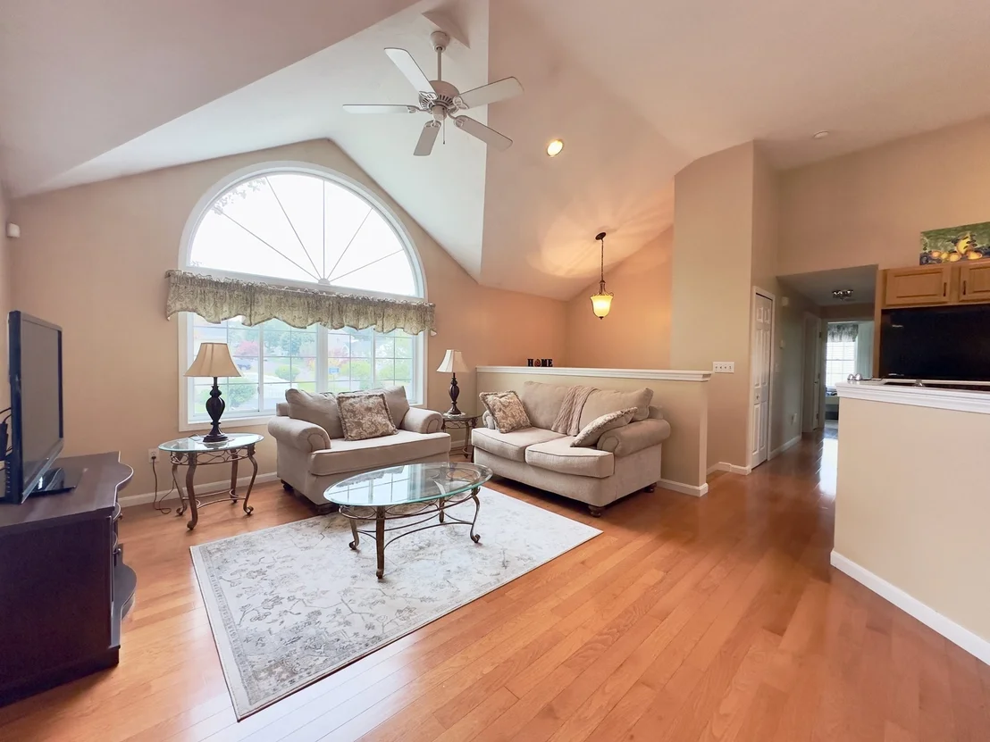 Photo of 75 Moreland Green Dr