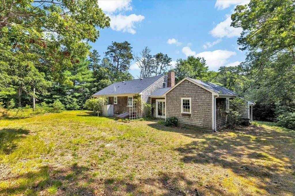Photo of 804 Putnam Ave