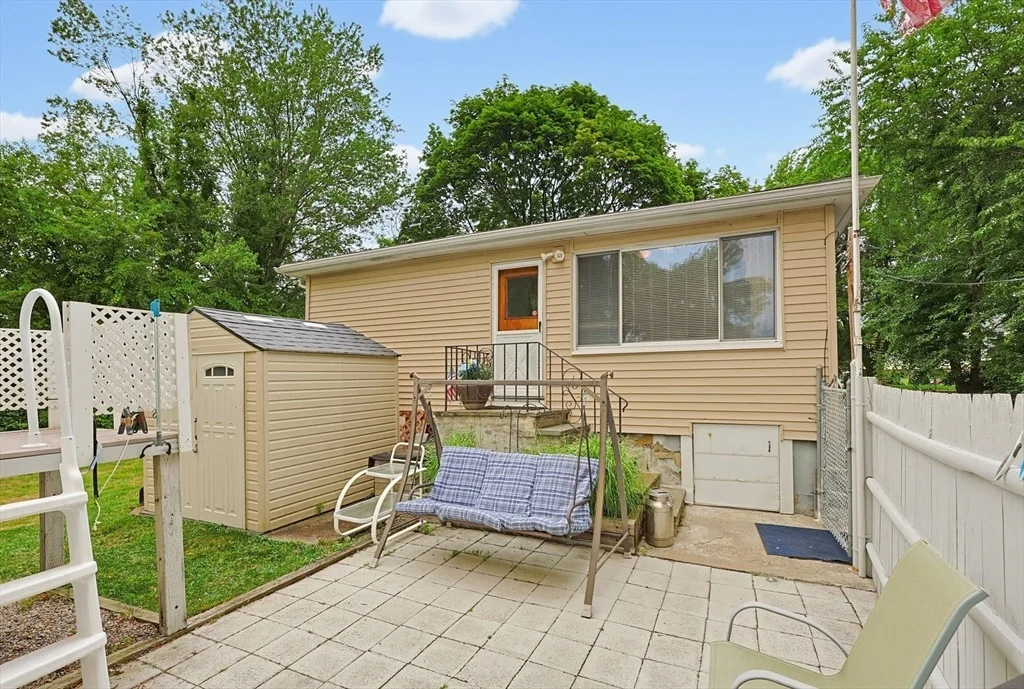 Photo of 53 Blaney Ave