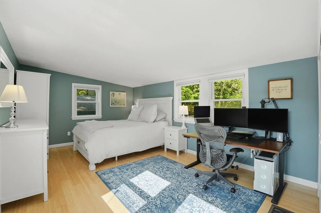 Photo of 12 Pleasant Cir
