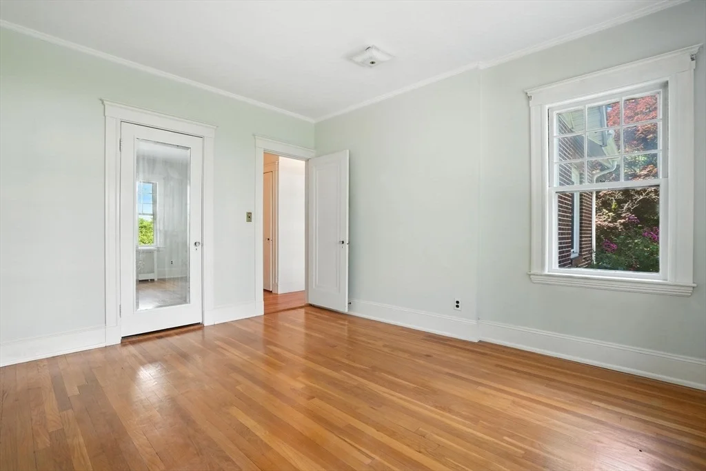 Photo of 22 Stoneleigh Cir