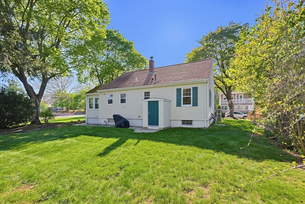 Photo of 35 Intervale Ave
