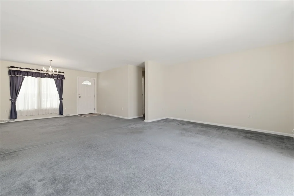 Photo of 4 Fairway Drive