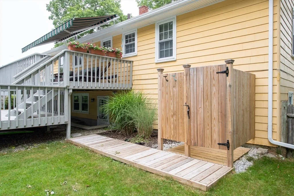Photo of 12 Brook Dr