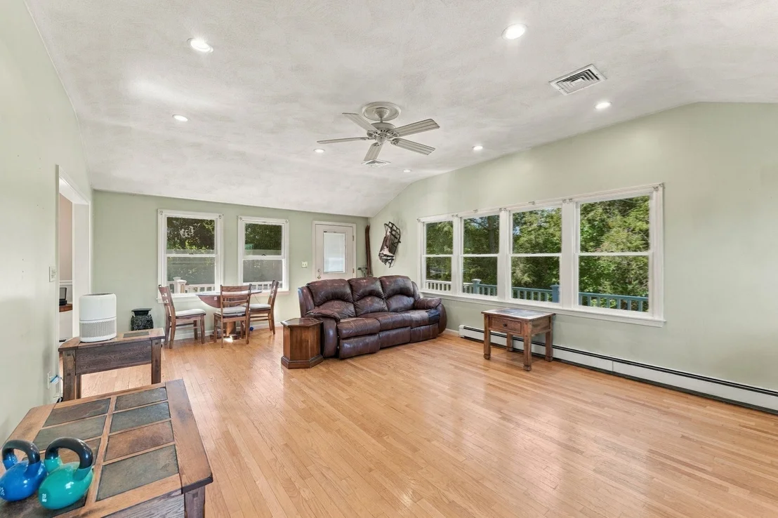 Photo of 1 Lisa Drive