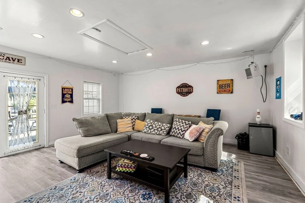 Photo of 8 Minerva St.