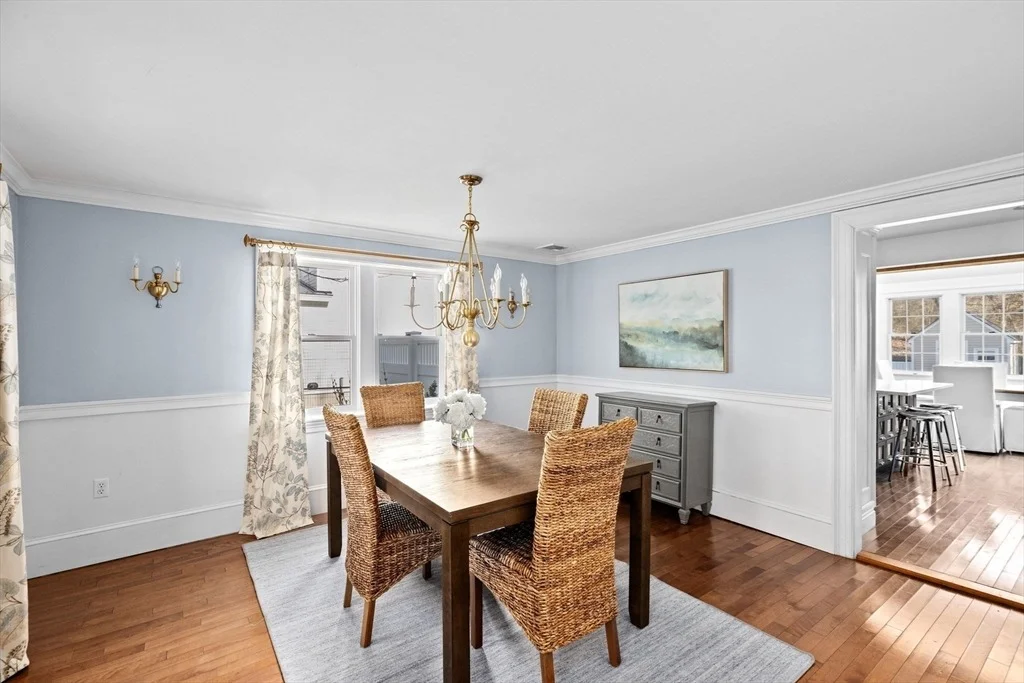 Photo of 10 Wompatuck Rd