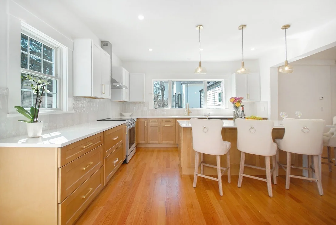 Photo of 32 Hickory Cliff Rd