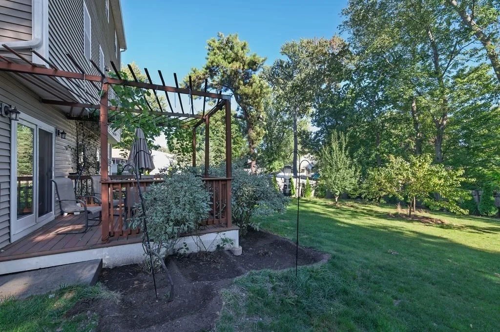 Photo of 116 Common St
