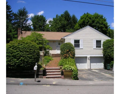 Photo of 17 Margaret Rd
