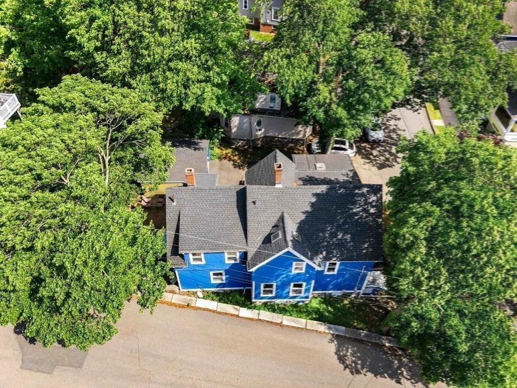 Photo of 9 Sheridan Road