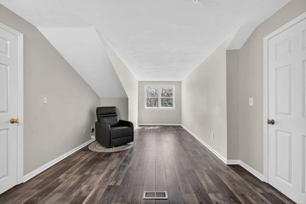 Photo of 40 Anthony Rd.