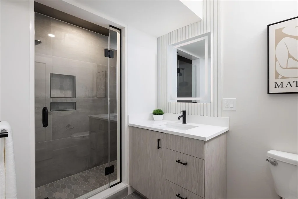 Photo of Unit 1 at 21 Kent Square