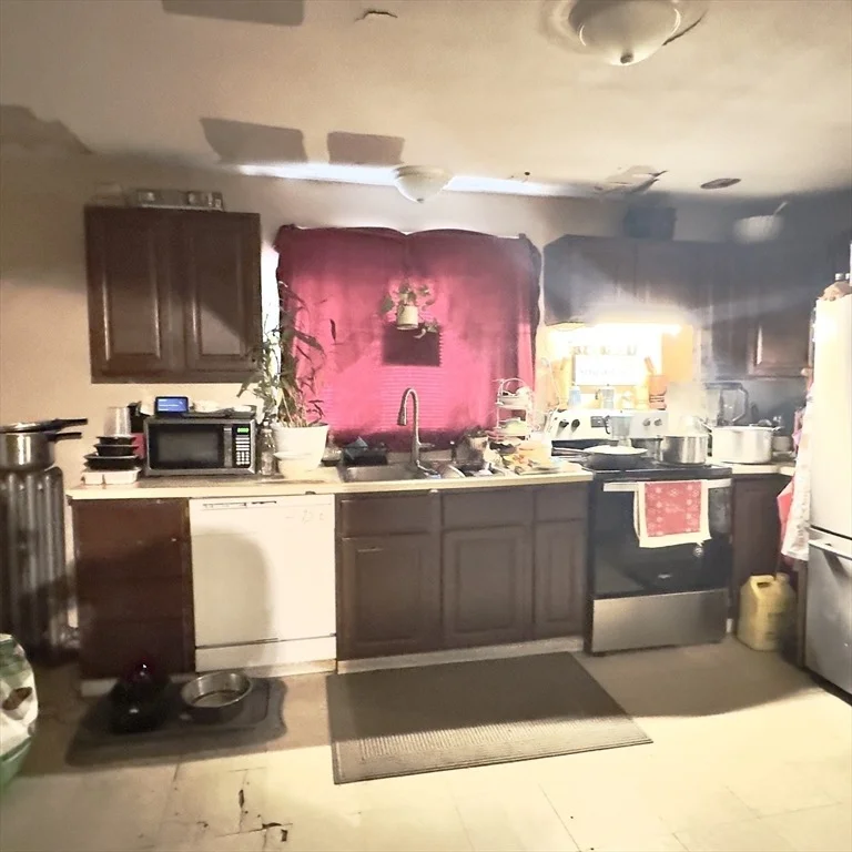 Photo of 127 Elijah St