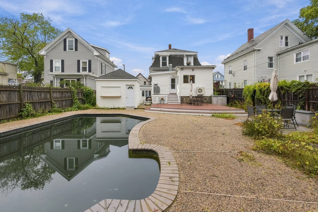Photo of 85 Pine St