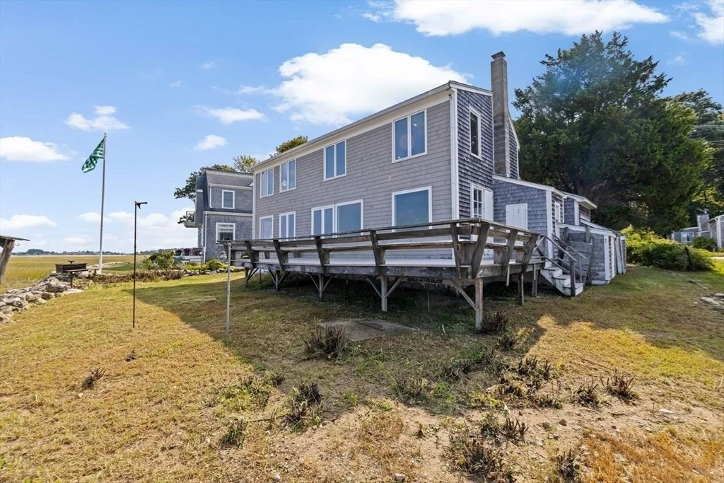 Photo of 26 Damons Point Circle