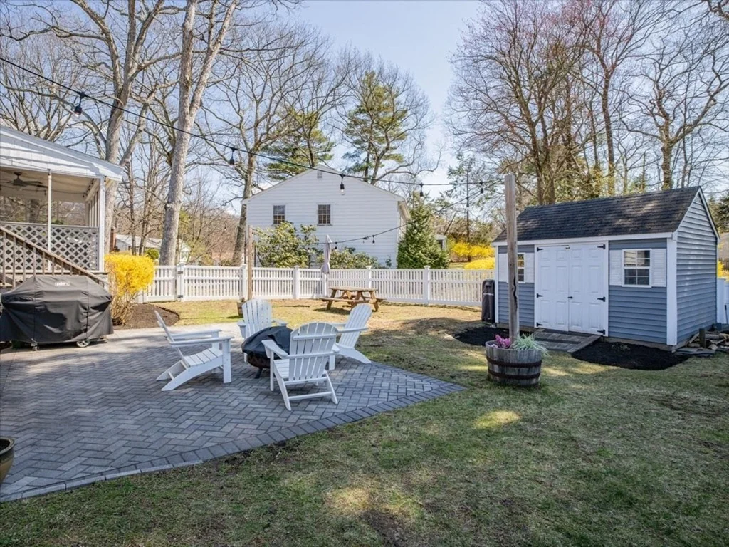 Photo of 137 Robert Rd