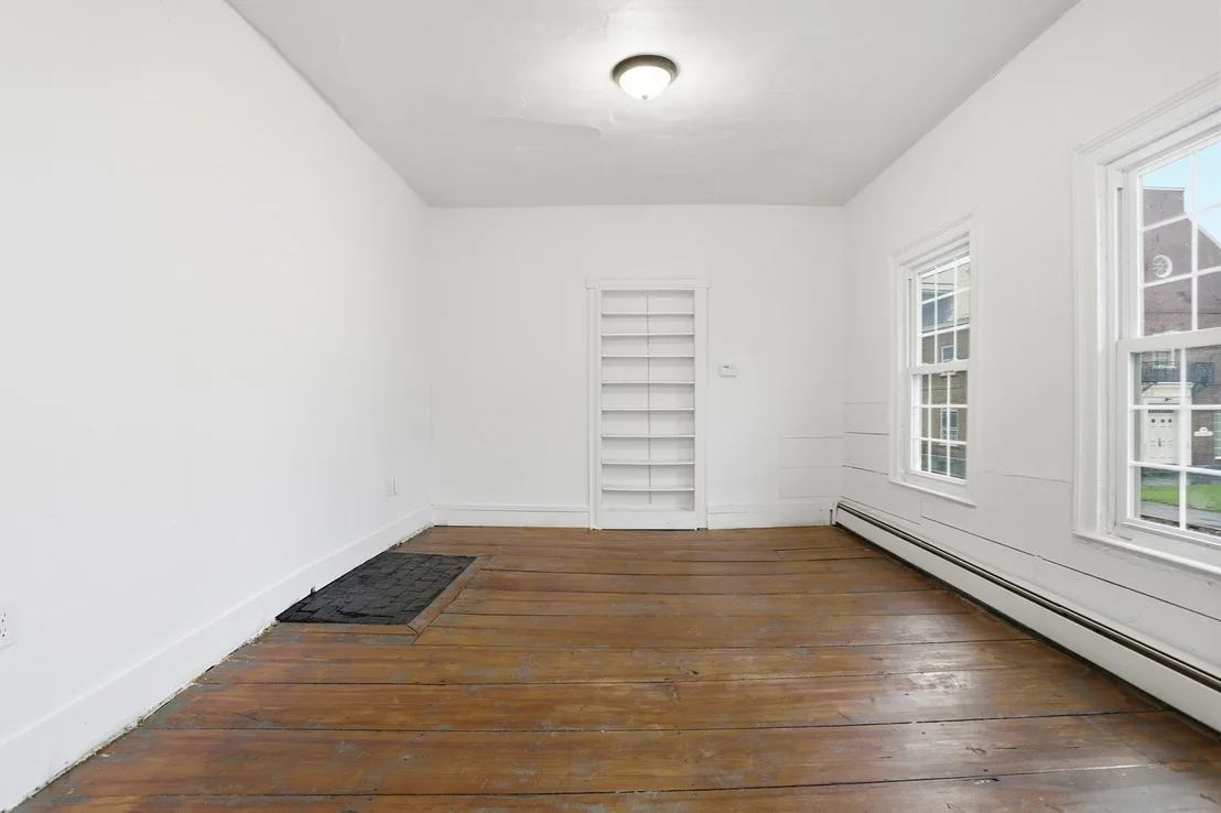 Photo of 4 Townsend St